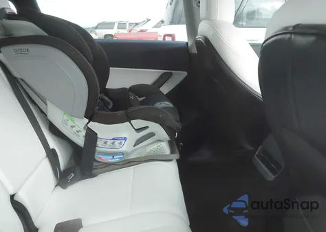 2022 Tesla Model Y Long Range Dual Motor All-Wheel Drive from USA, damaged, VIN 7SAYGAEE0NF427036